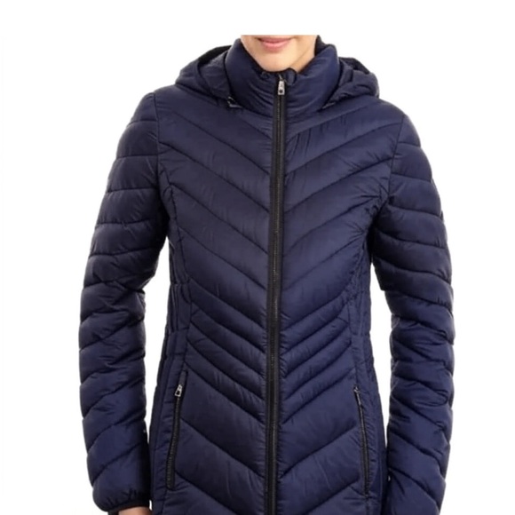 London Fog Jackets & Blazers - 🆕 NWT London Fog Navy Puffer Jacket Foldable Packable Detachable Hood Winter